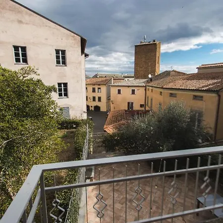 Ad Un Passo Dal Duomo Apartment *