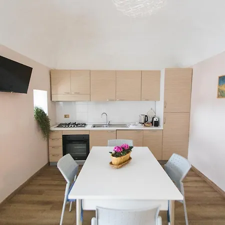 Apartment Ad Un Passo Dal Duomo