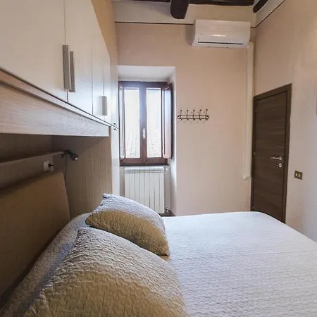 Ad Un Passo Dal Duomo Apartment