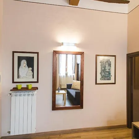 Ad Un Passo Dal Duomo Apartment *